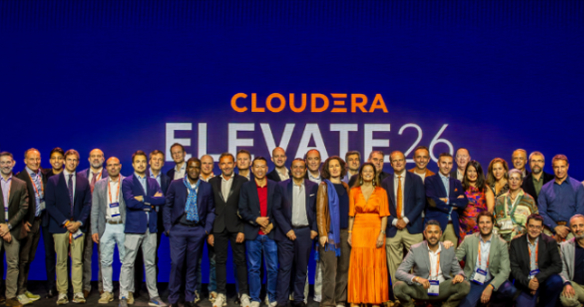 Gruppenfoto von Cloudera-Mitarbeitern