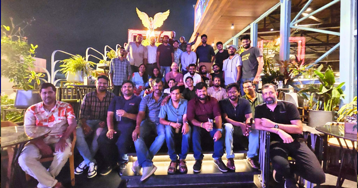 Gruppenfoto von Cloudera-Mitarbeitern